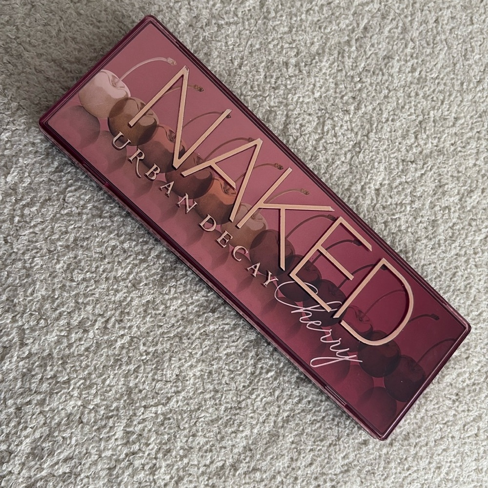 Naked Cherry Eyeshadow Palette 12 Colors, Full Size